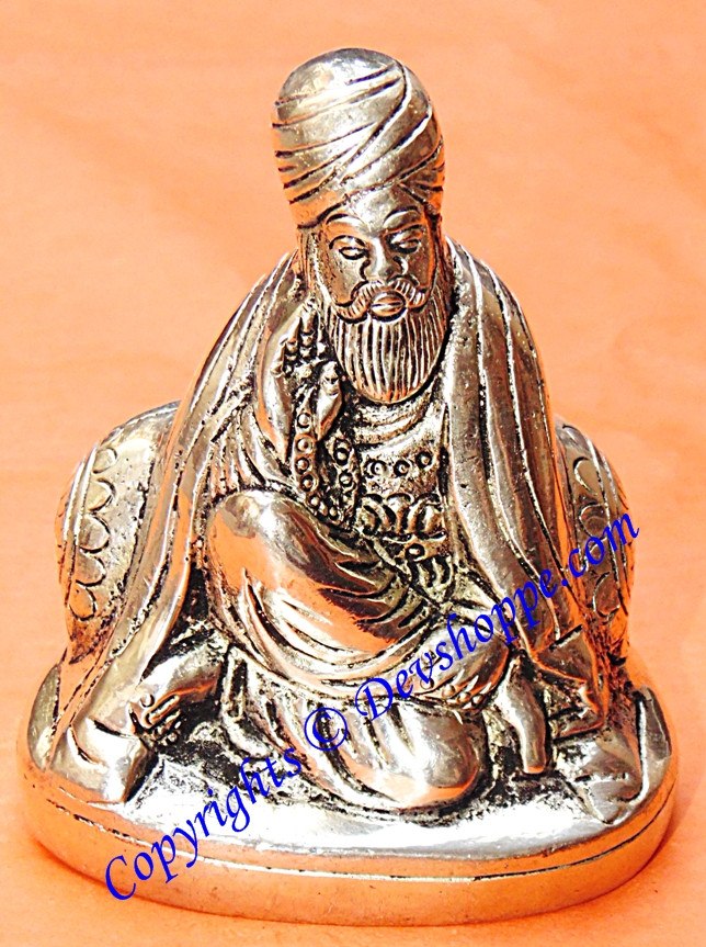 Guru Nanak Dev idol in Panch dhatu - Devshoppe