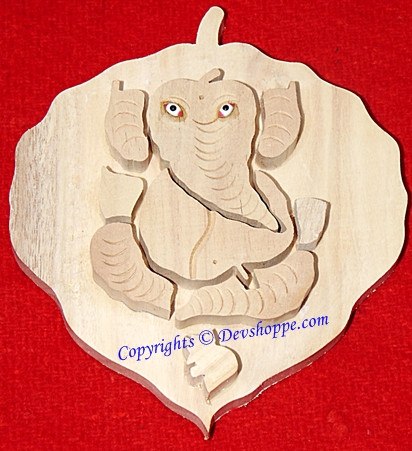 Auspicious Peepal Ganesha carved out of sacred Shriparni wood - Devshoppe