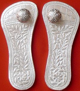 Beautiful Silver Charan Padukas for puja - Devshoppe