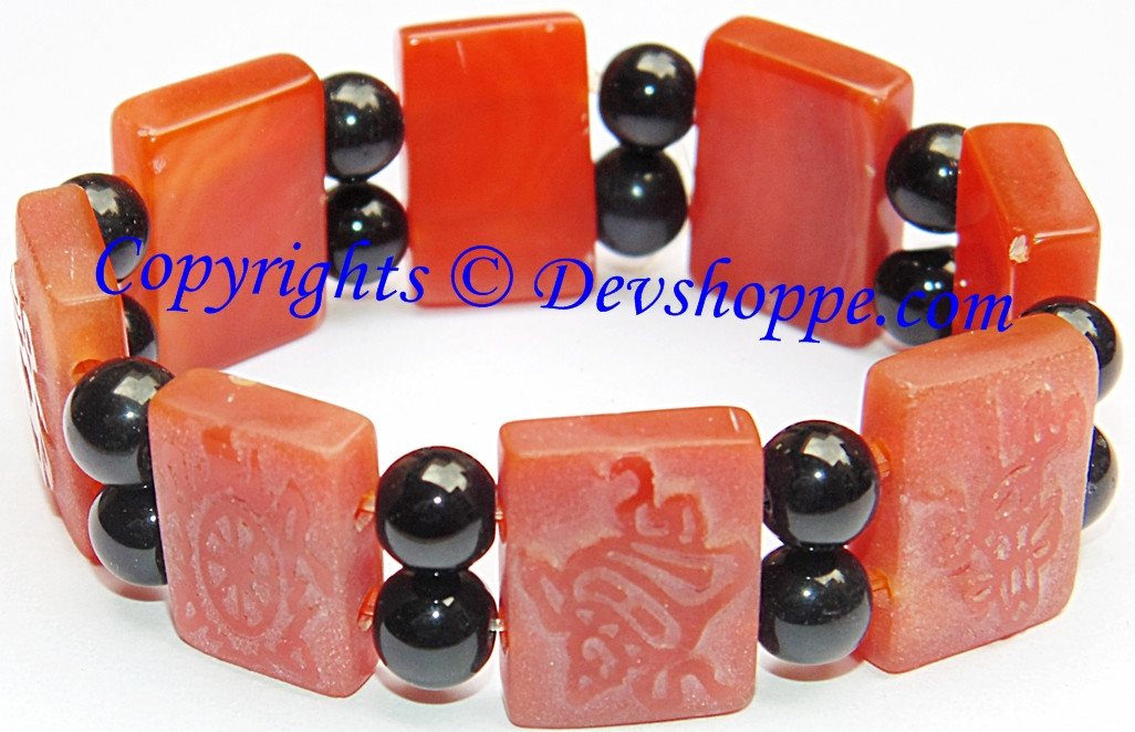 Tibetan Eight Auspicious symbols bracelet in Carnelian - Devshoppe