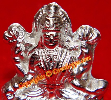 Parad Goddess Lakshmi idol - Devshoppe