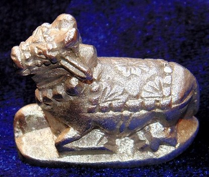 Parad Nandi idol (Bull of Shiva) - Devshoppe