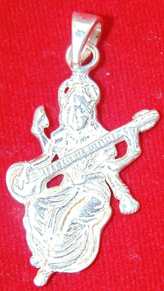 Goddess Saraswati pure silver pendant - Devshoppe