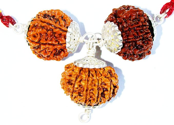 Evil protection Rudraksha Pendant for Protection from Black Magic Tantra Attacks and Evil Eye - Devshoppe